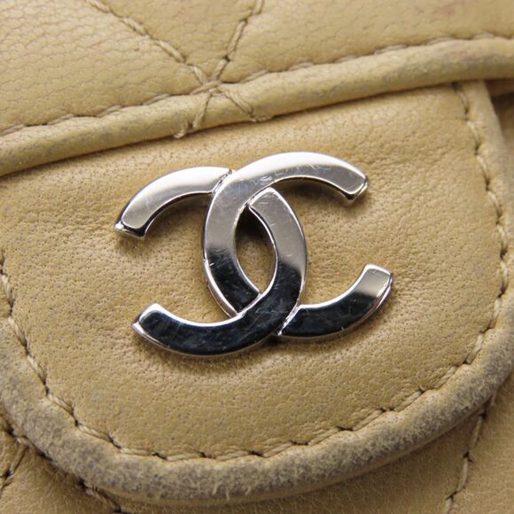 CHANEL Beige Lambskin Leather Logo Wallet - Picture 6 of 11